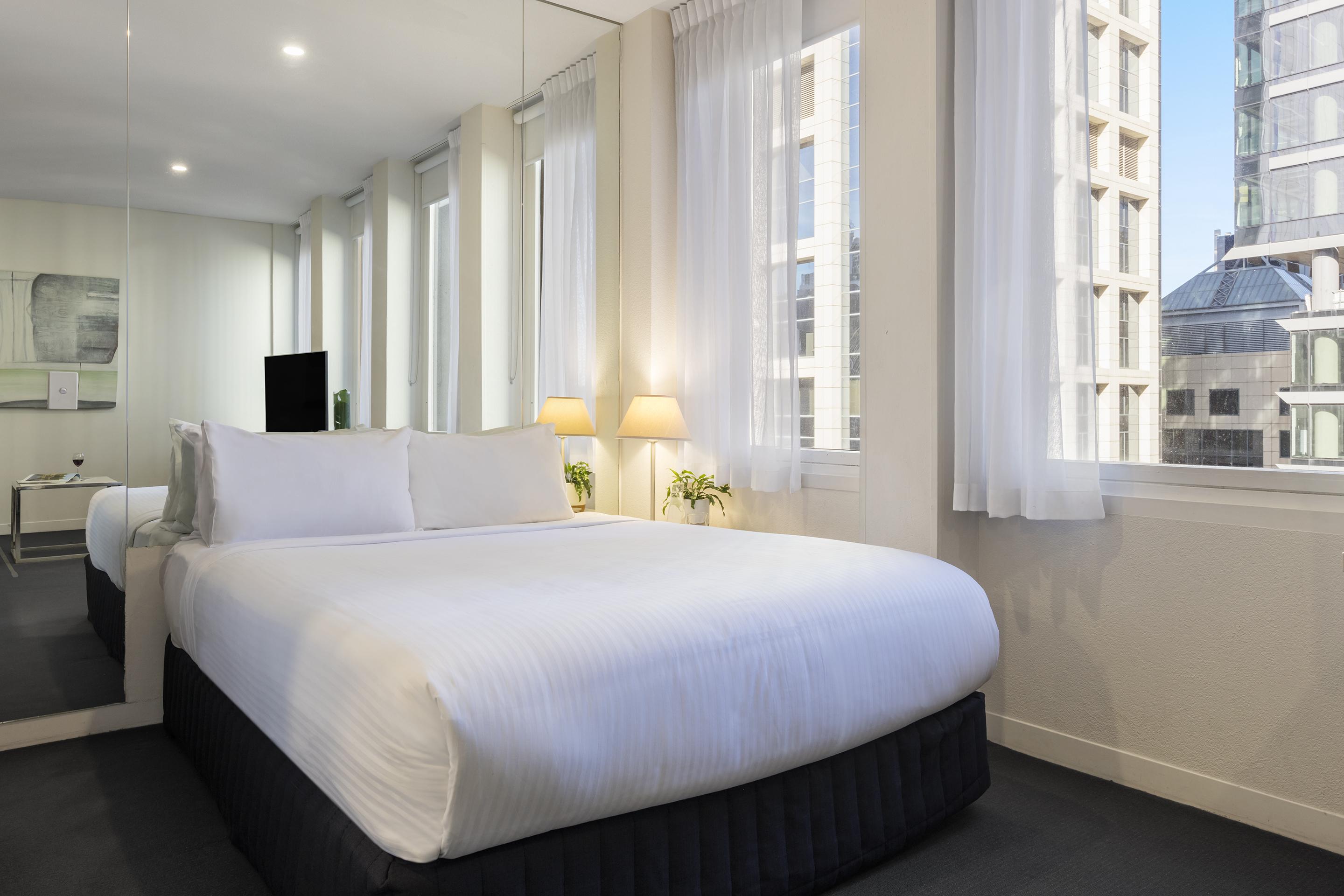 Oaks Melbourne On Collins Suites Bagian luar foto