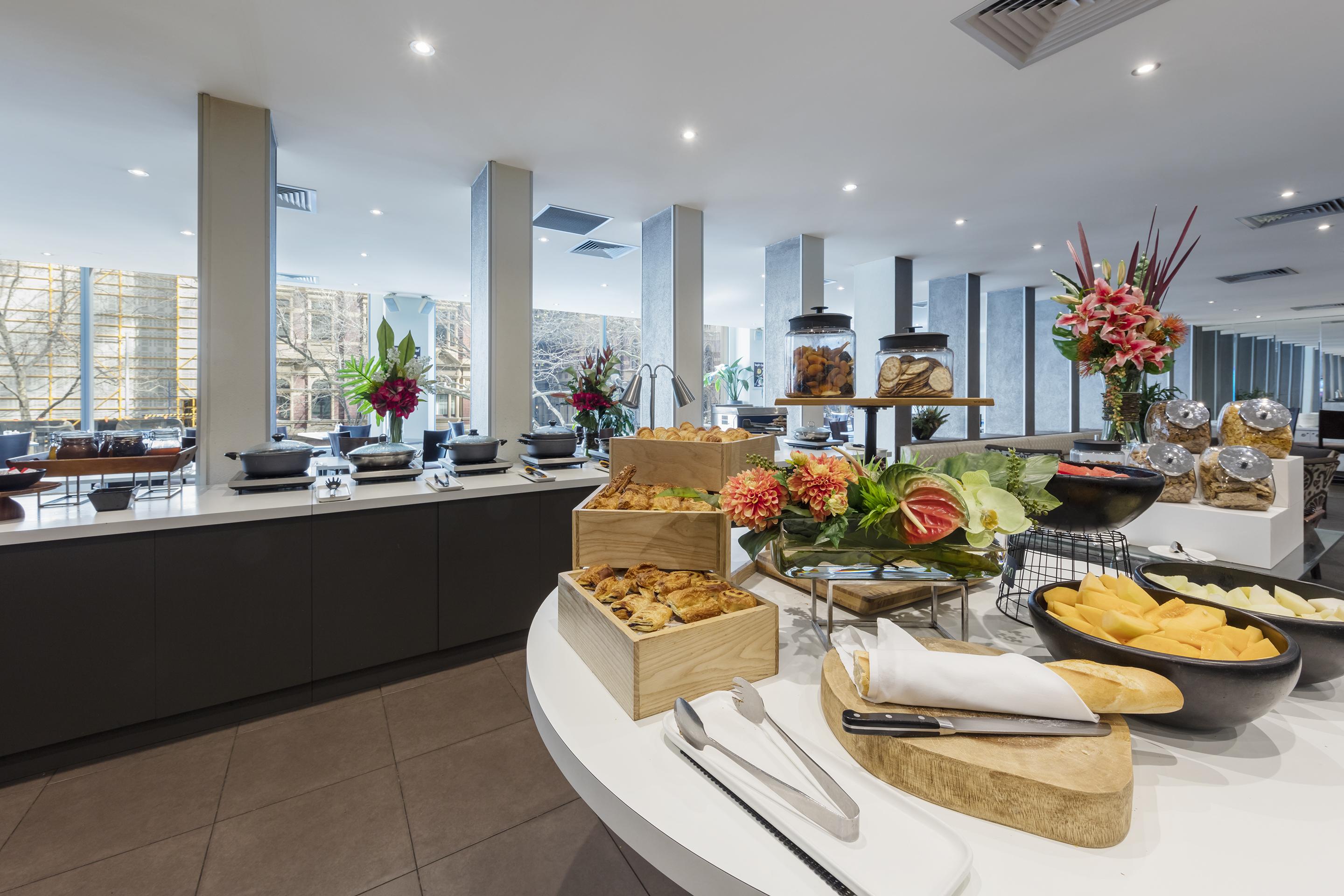 Oaks Melbourne On Collins Suites Bagian luar foto