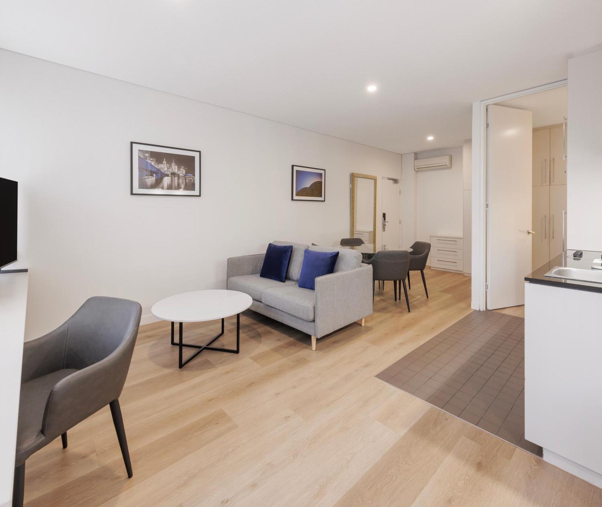 Oaks Melbourne On Collins Suites Bagian luar foto
