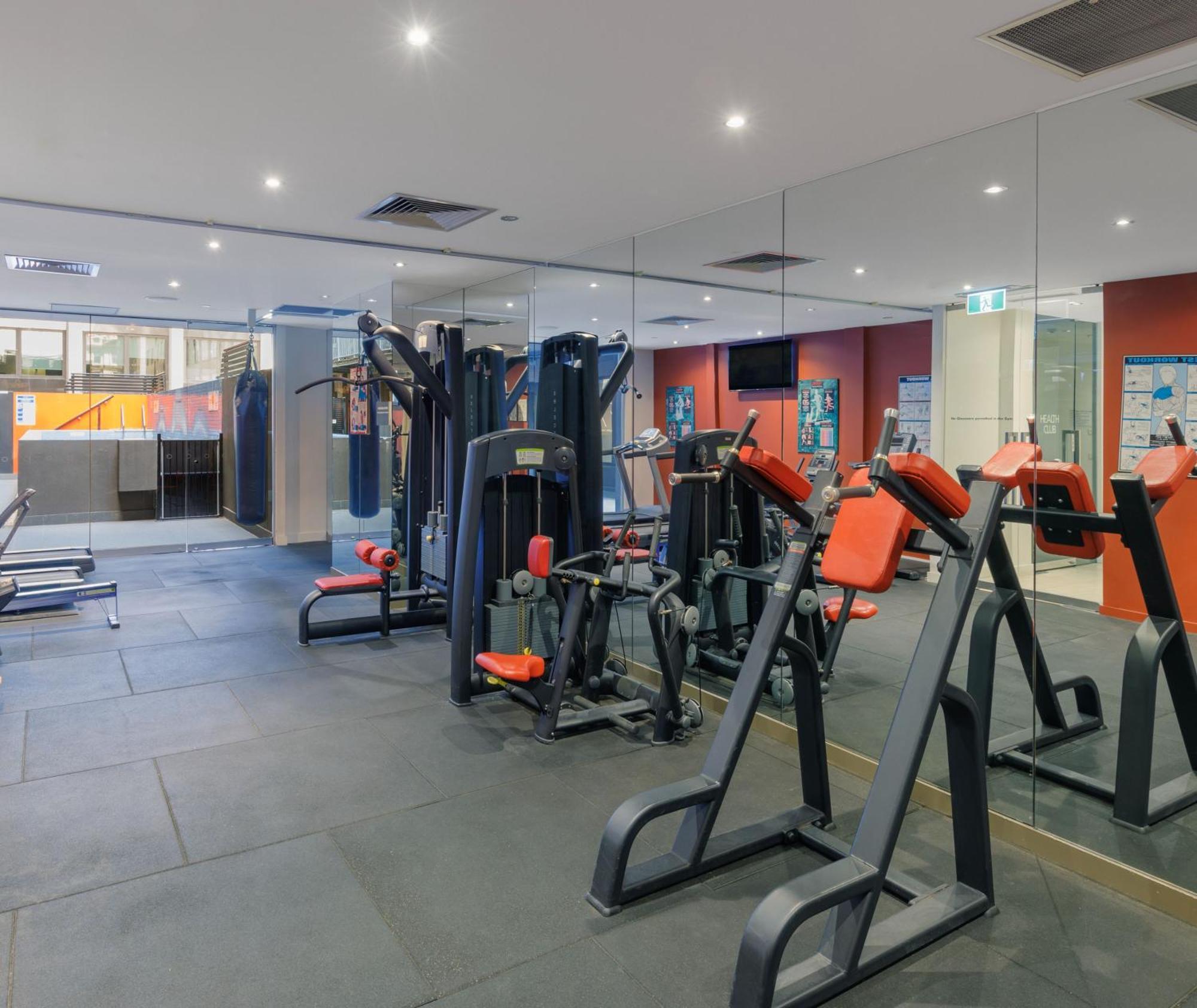 Oaks Melbourne On Collins Suites Bagian luar foto